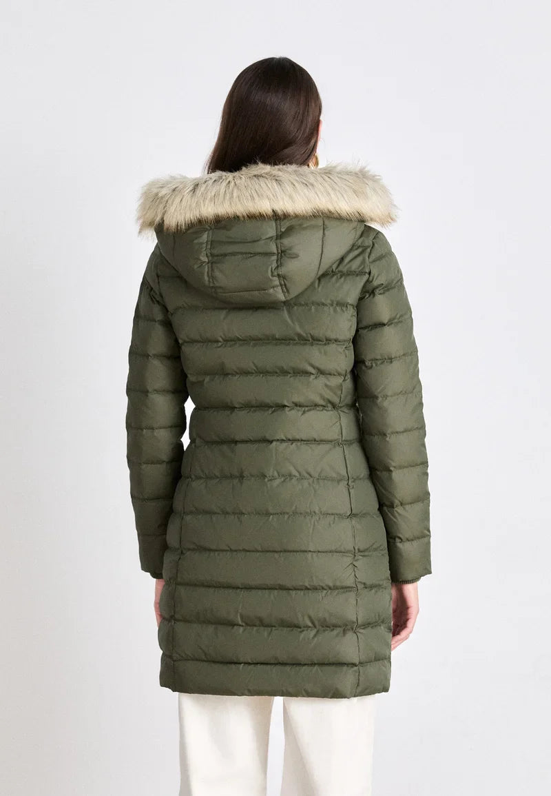 Manteau Doudoune Long pour Femme avec Capuche en Fourrure Synthétique ❄️